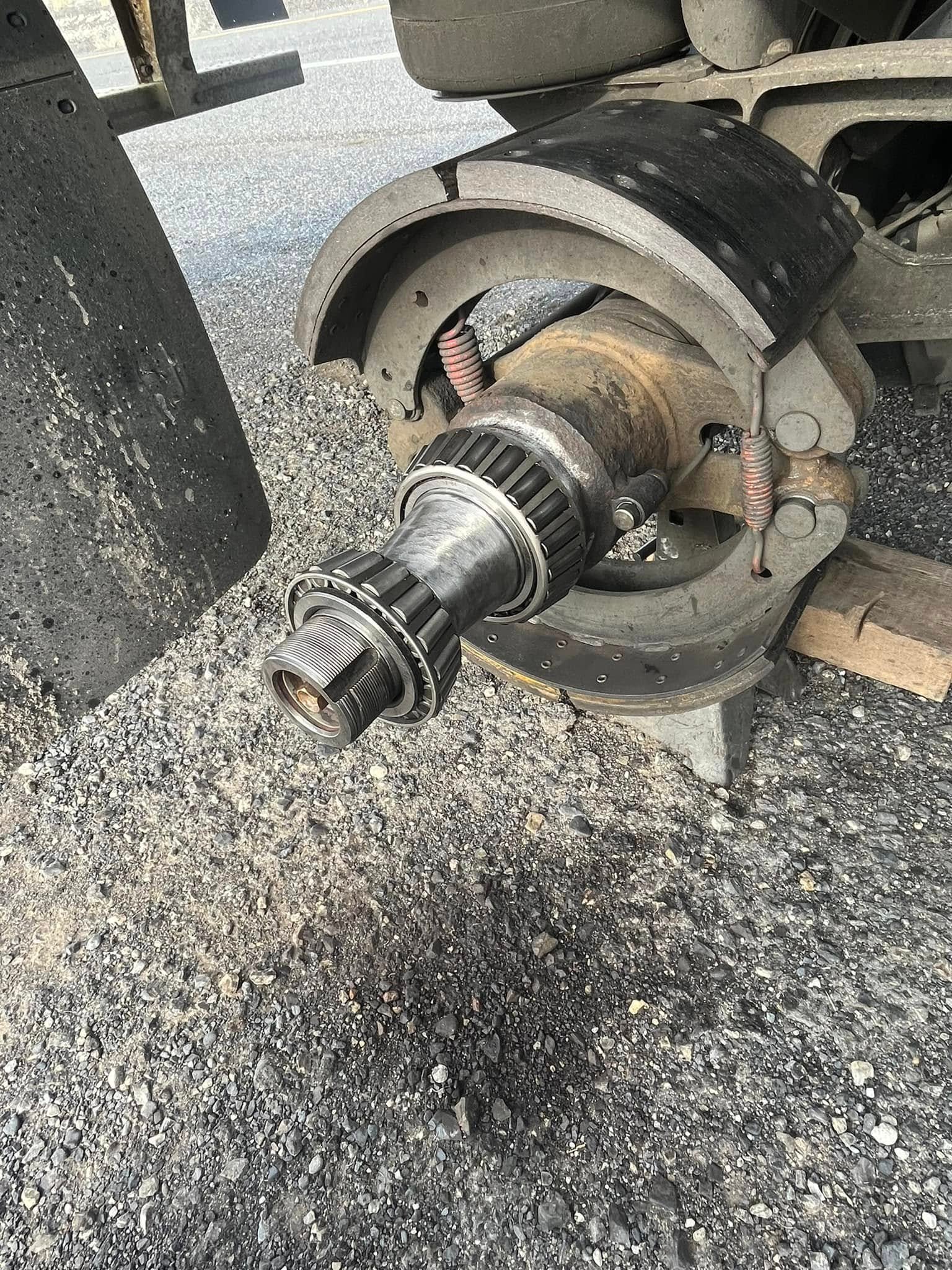 On-site trailer repair service and mobile mechanics in Silver Springs Nevada